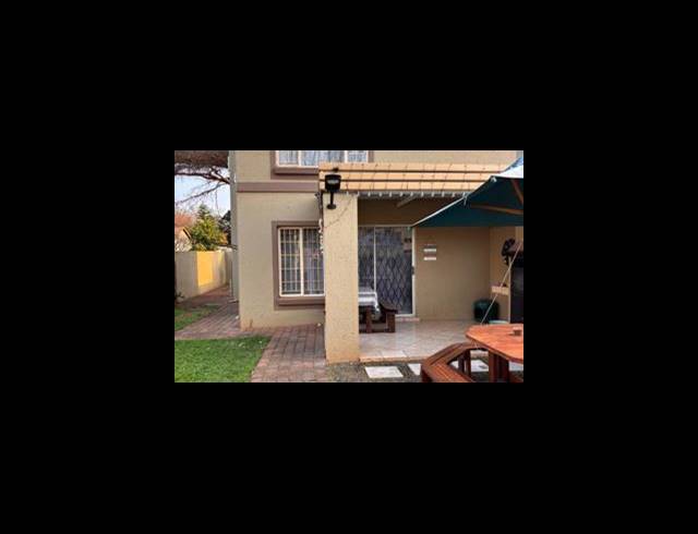 2 BEDROOM DUPLEX SOLD IN ANNLIN